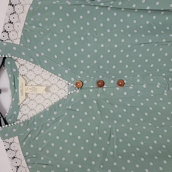 Women's Matilda Jane Enticing Eyelet Polka Dot Blouse, Green, Small, Preowned - Picture 5 of 7